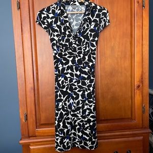 Ann Taylor Collared Floral Dress Size 2